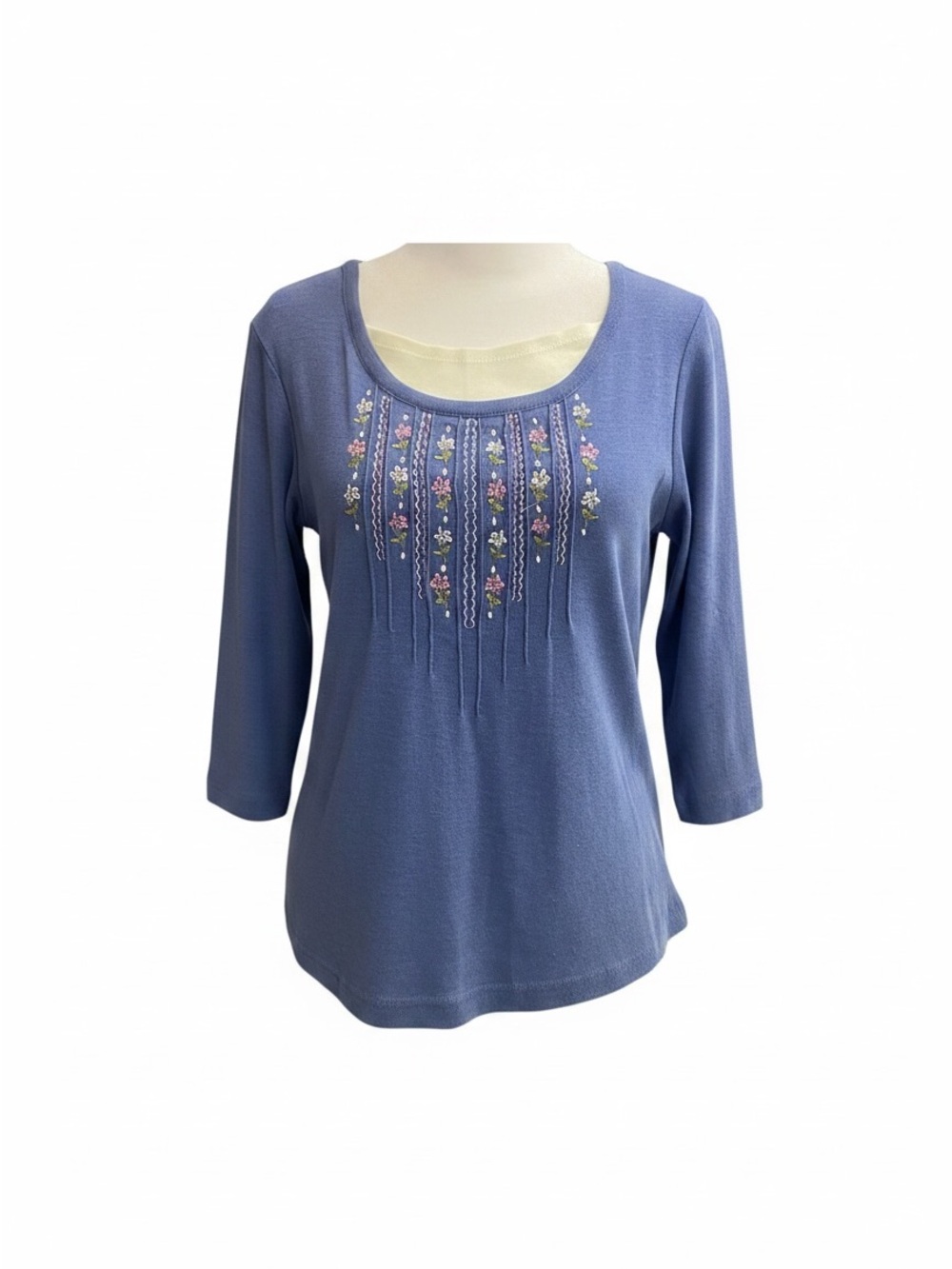 SHENANIGANS Women's size small pullover embroidered 3/4 sleeve knit stretch top